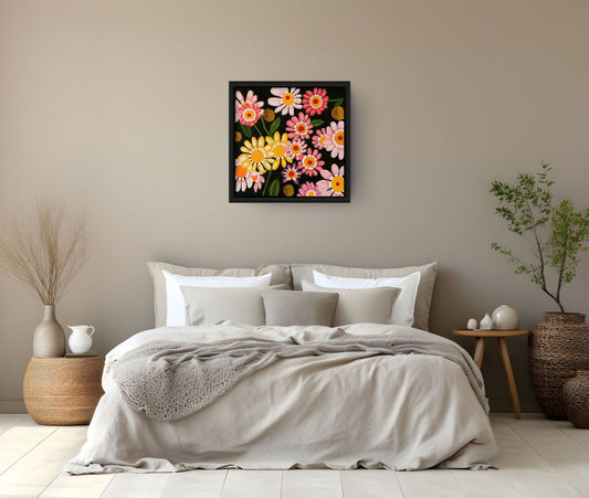 Éclat des Marguerites canvas print by Nelleke Bruno — side view showing black frame and canvas depth.